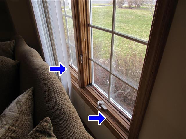 Issue found on the front windows during a West Michigan Home Inspection